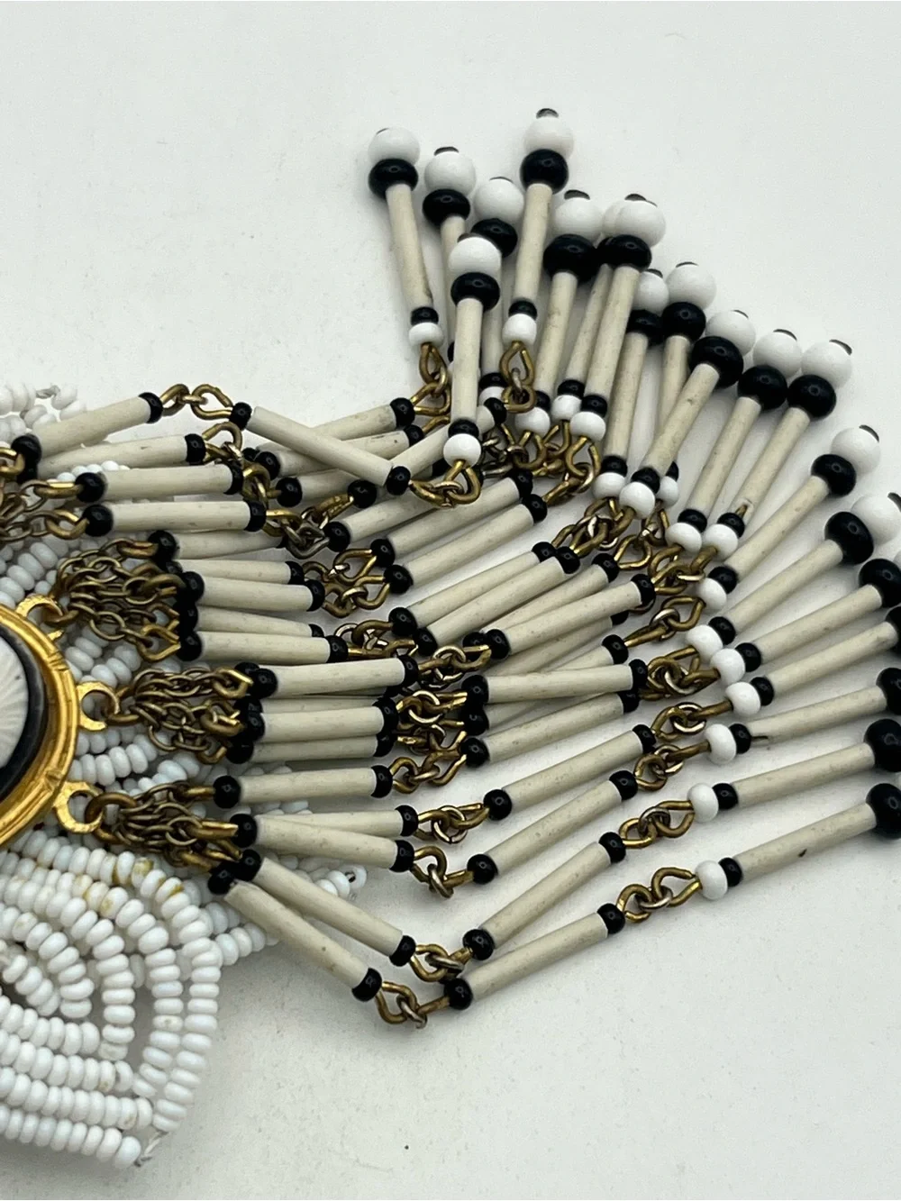 Cameo seed beed tassel oversized brooch pin white gold black vintage